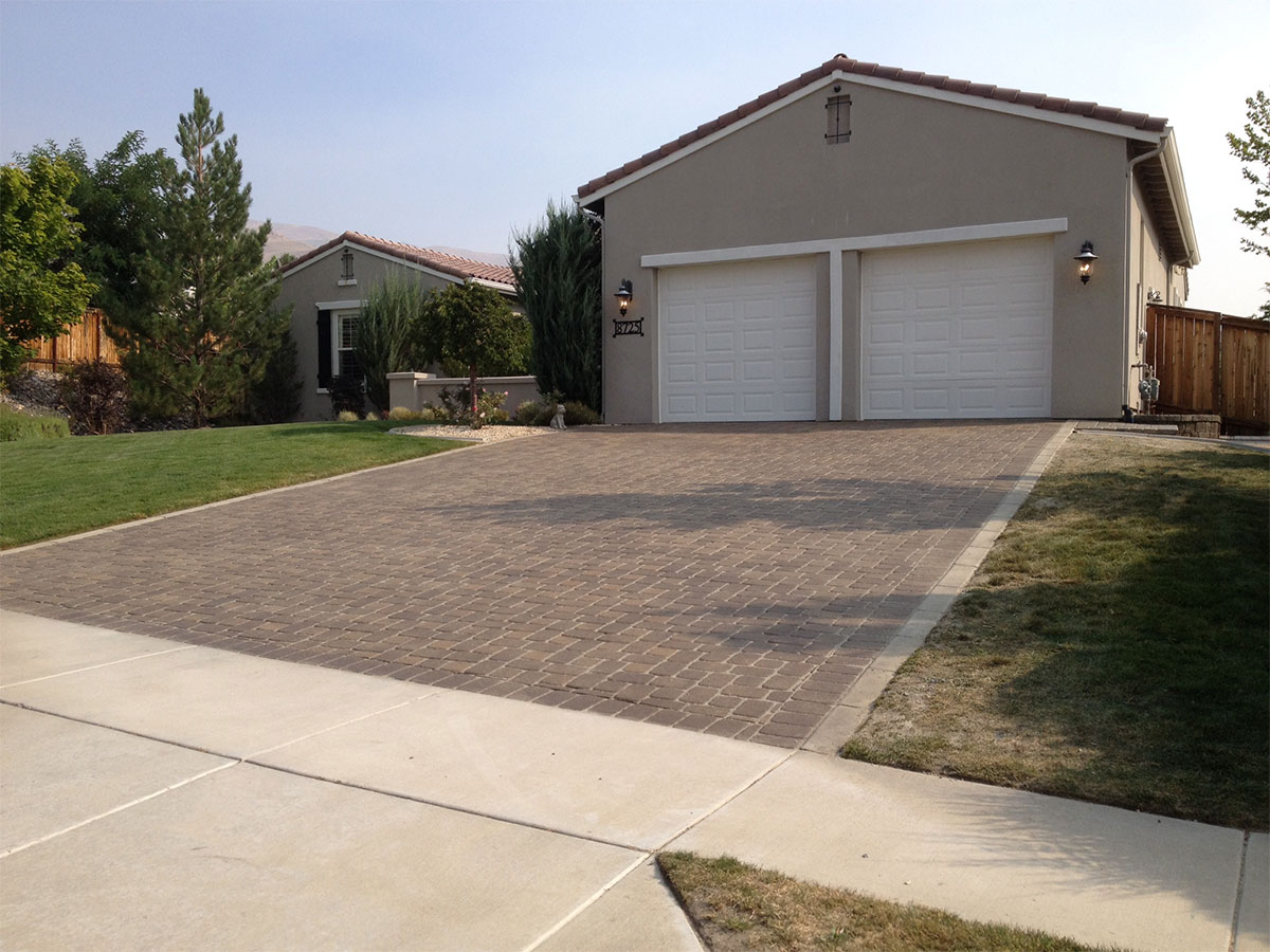 Paver Driveway 01