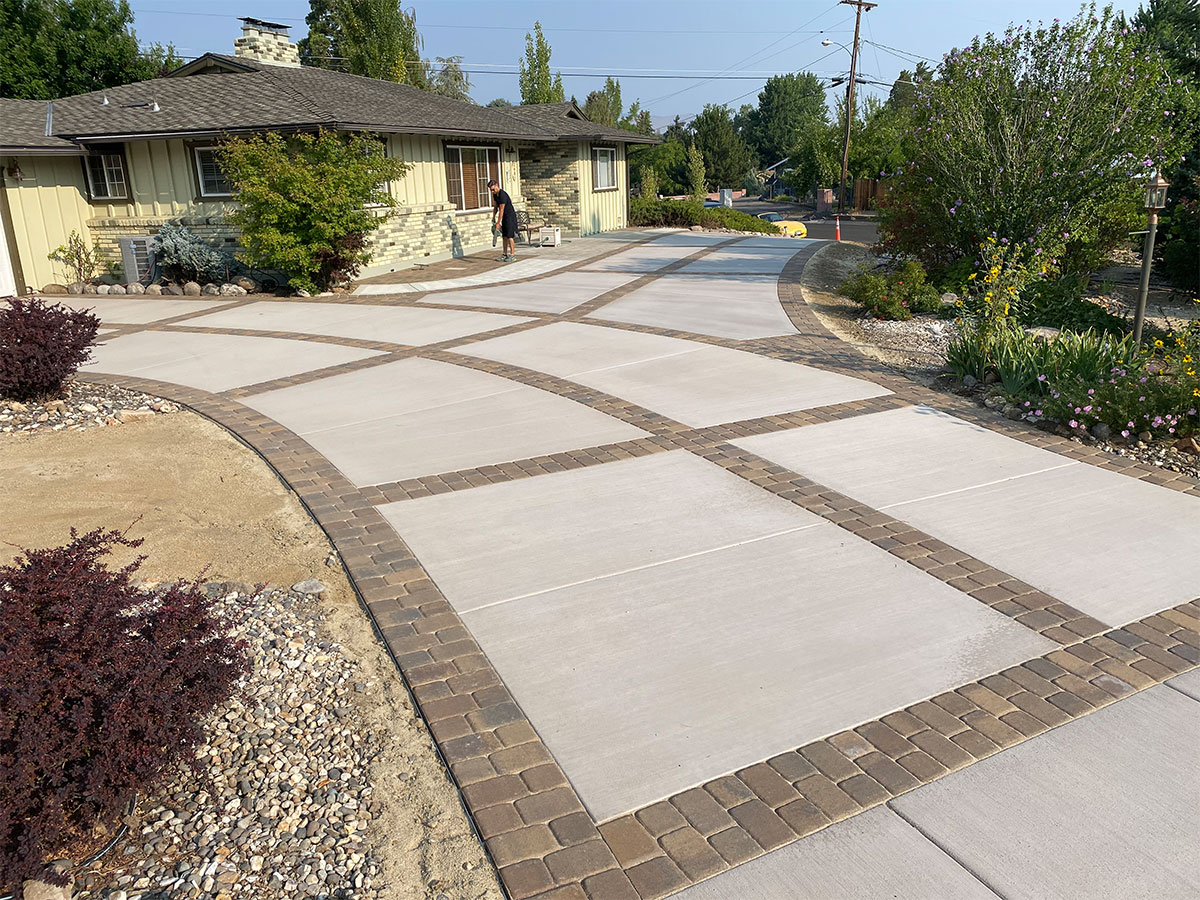 Paver Driveway 14